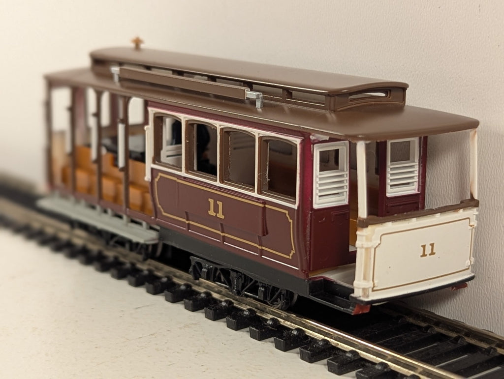 Bachmann HO Scale Cable Car 11 Red 60530 - Boxed
