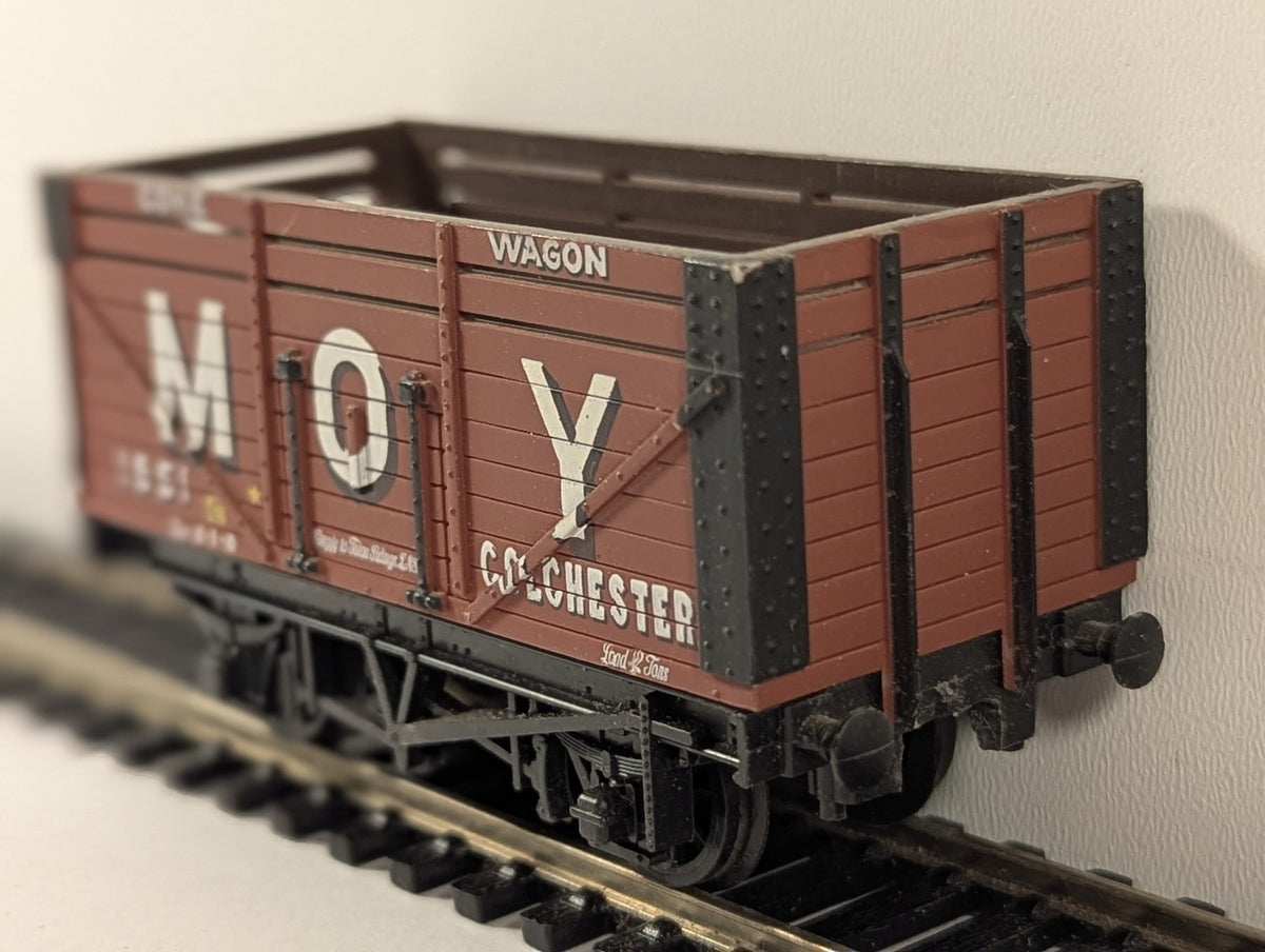 Mainline OO Gauge 12 Ton Coke Wagon 'Moy Colchester' Goods Wagon 1851