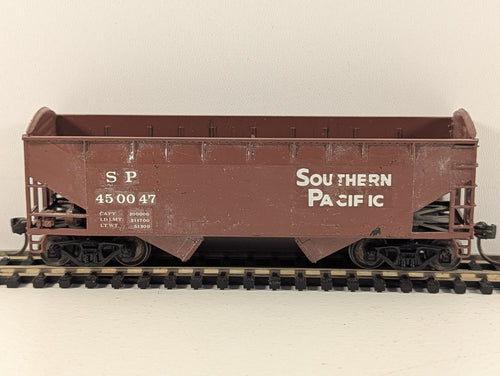 Athearn HO Gauge Southern Pacific Hopper Wagon – Renumbered
