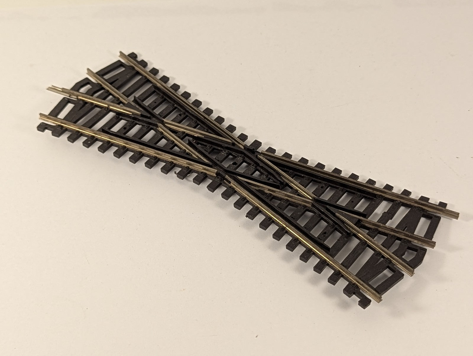 Peco OO Gauge Streamline Short Crossing (Insulfrog) Track SL-93