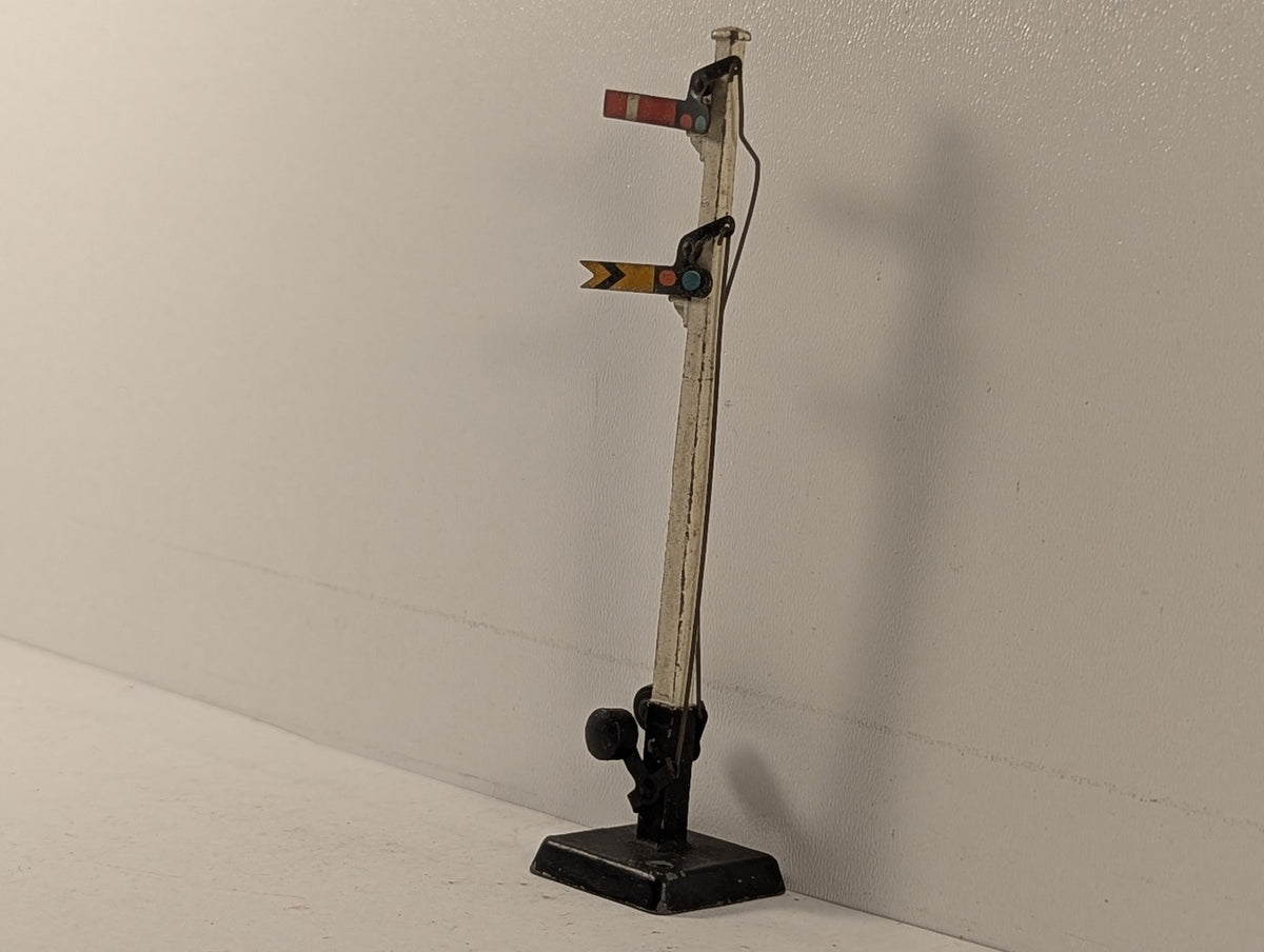 Hornby OO Gauge No. 2 Double Arm Semaphore Signal