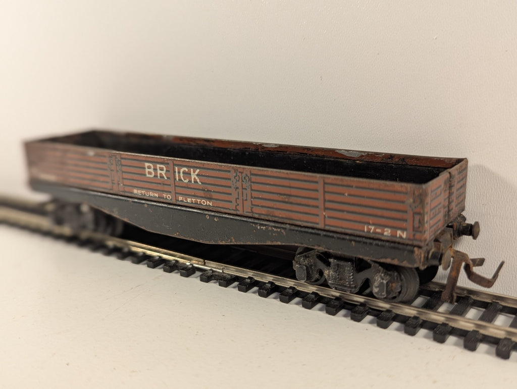Trix TTR OO Gauge Bogie Brick Wagon