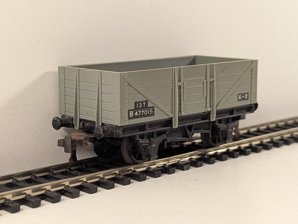Hornby Dublo 32074 OO Gauge 13-Ton Standard Wagon - Boxed