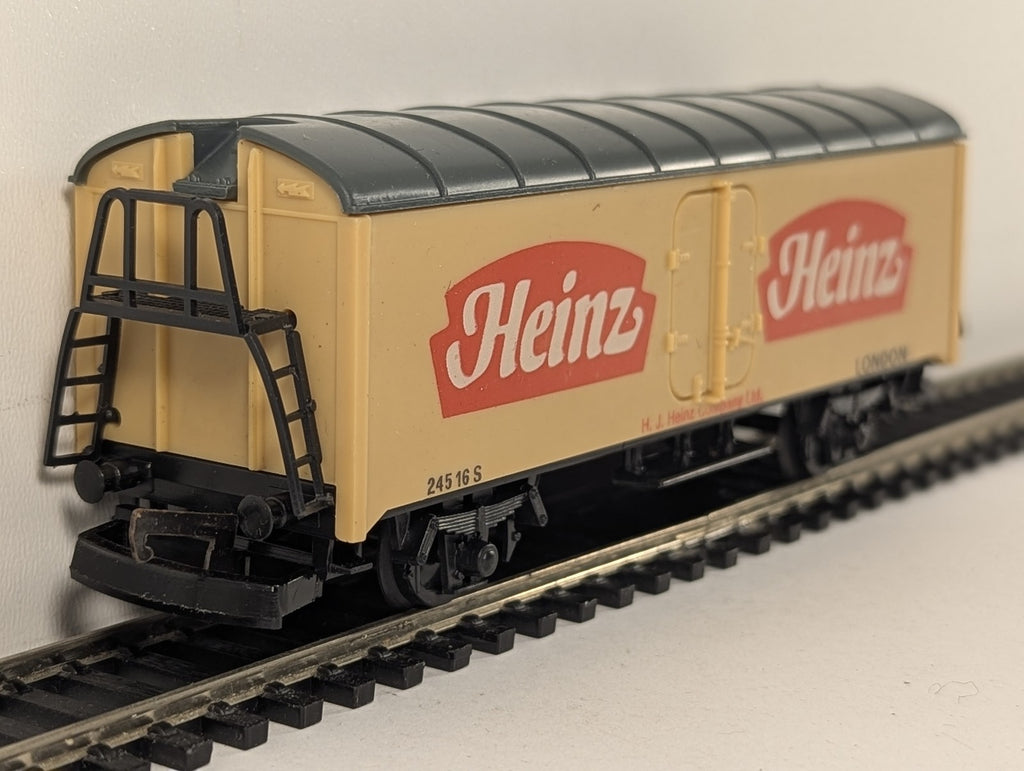 Lima OO Gauge Heinz Refrigerator Van Goods Wagon 245 16 S
