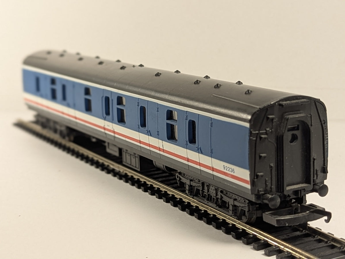 Lima OO Gauge BR Mk1 GUV Utility Van 92236 Network SouthEast 305615
