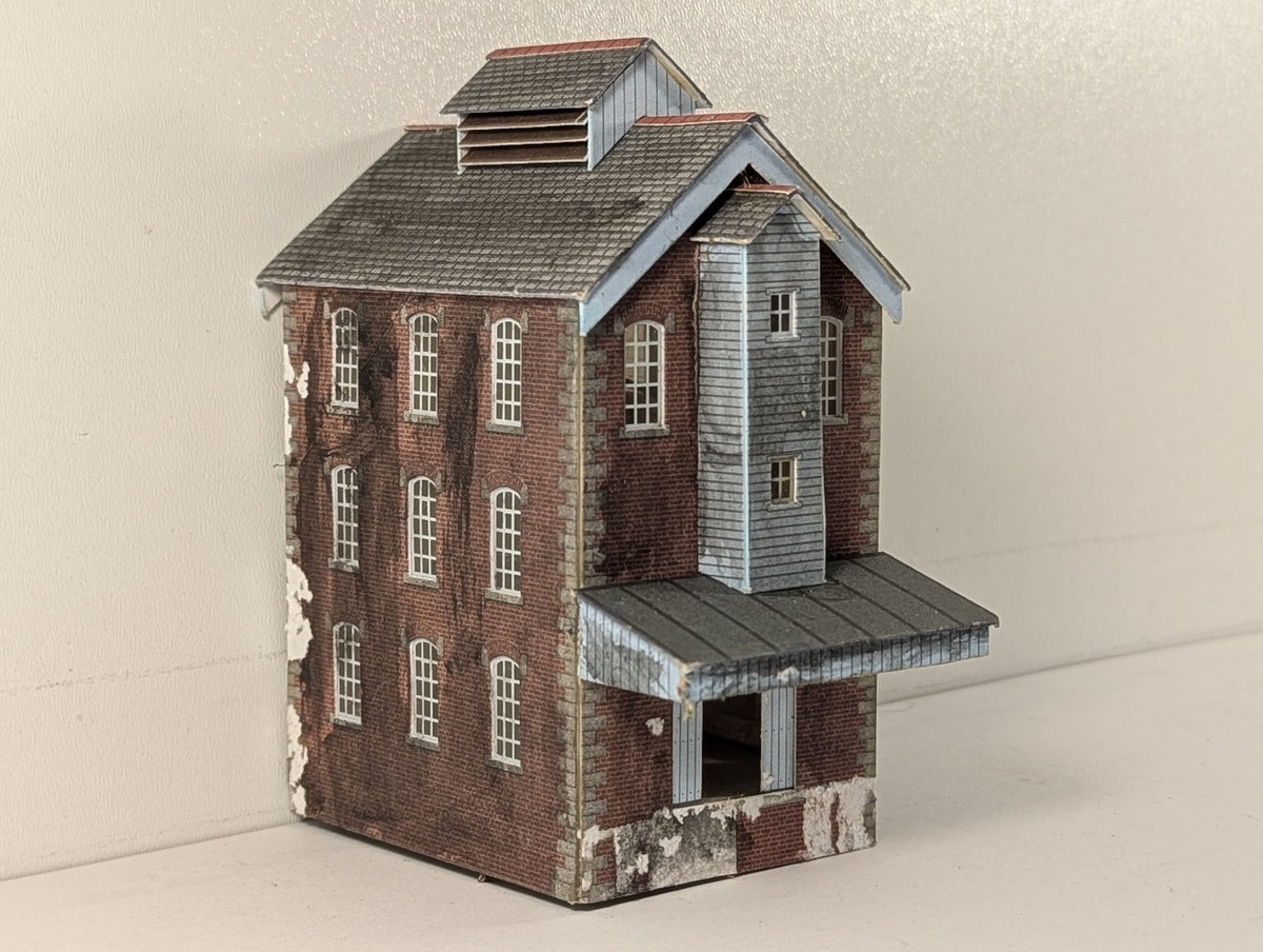 Metcalfe OO Gauge Brewery Tower Model Building Red Brick PO284