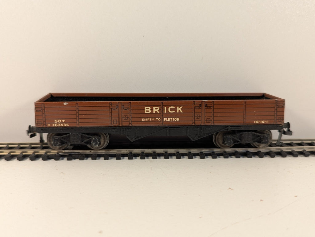 Hornby Dublo 32050 OO Gauge High Capacity Bogie Brick Wagon - Boxed