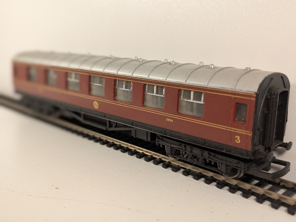 Hornby OO Gauge LMS 1st Class Composite Coach