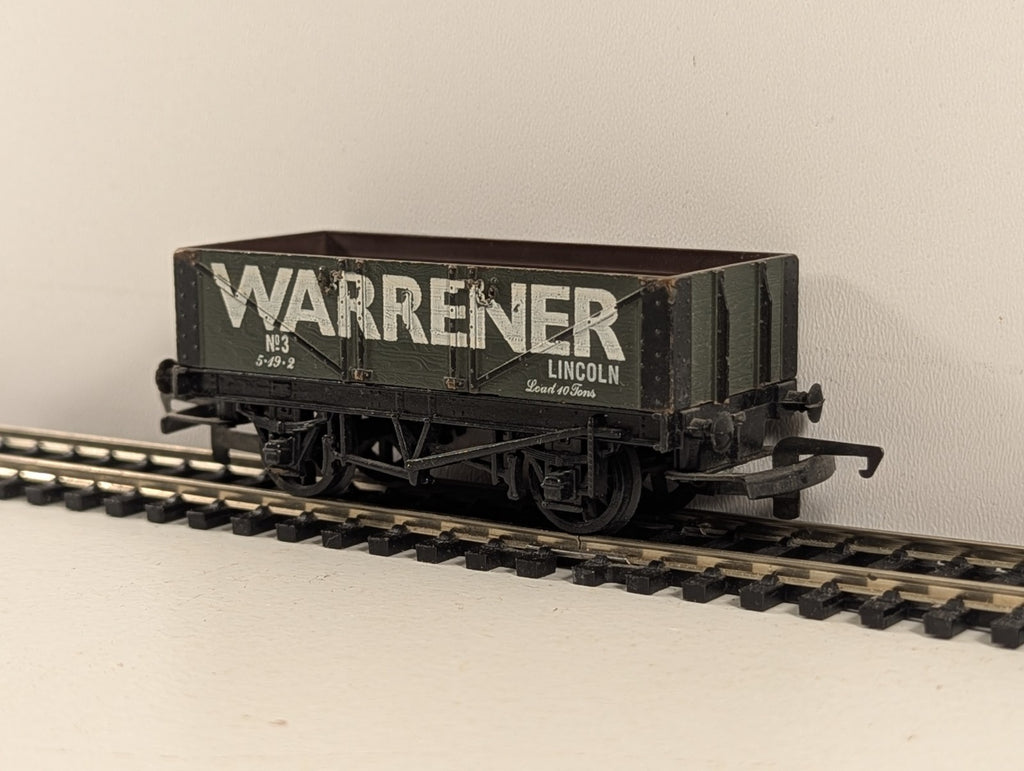 Mainline 37-132 OO Gauge Warrener Lincoln 5 Plank Wagon - Wrong Box