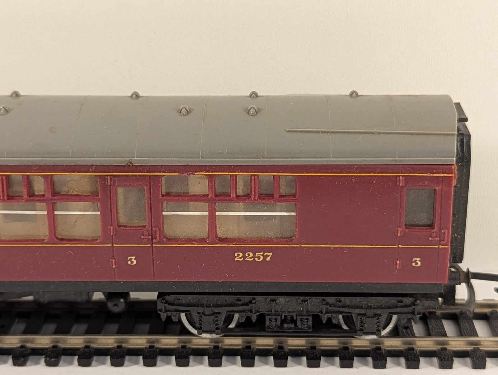 Tri-ang R936 OO Gauge LMS Corridor Brake 3rd Coach
