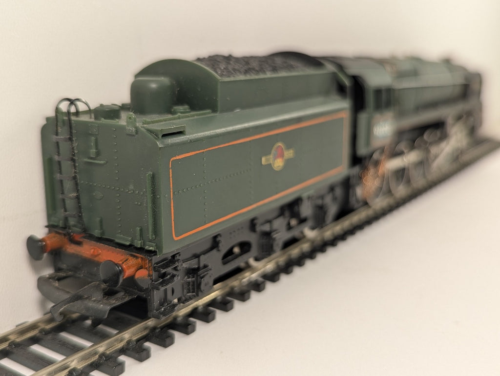 Hornby Railways OO Gauge B.R. Standard Class 9F 'Evening Star' Steam Locomotive