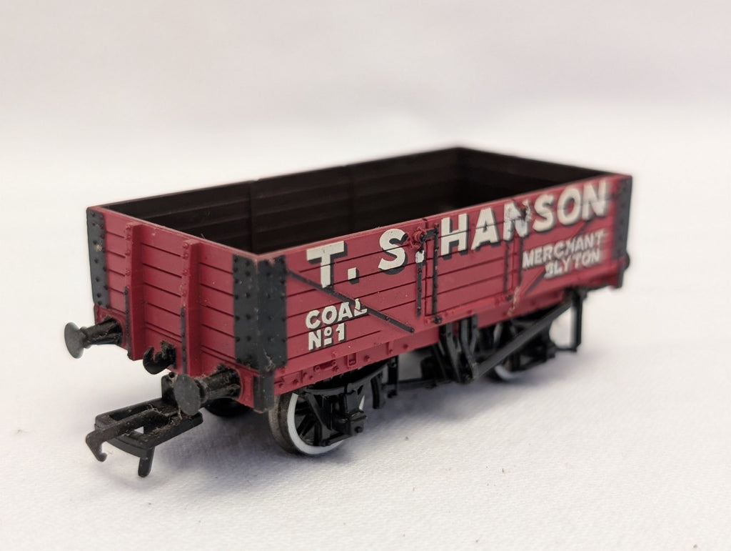 Bachmann OO Gauge 7 Plank Open Wagon 'T. S. Hanson' Goods Wagon