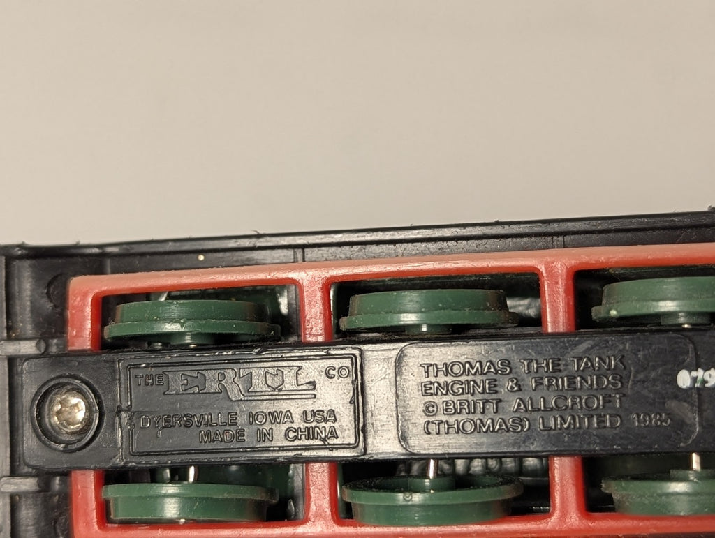 Ertl Bluebell Die-cast Locomotive 323 SE&CR Green