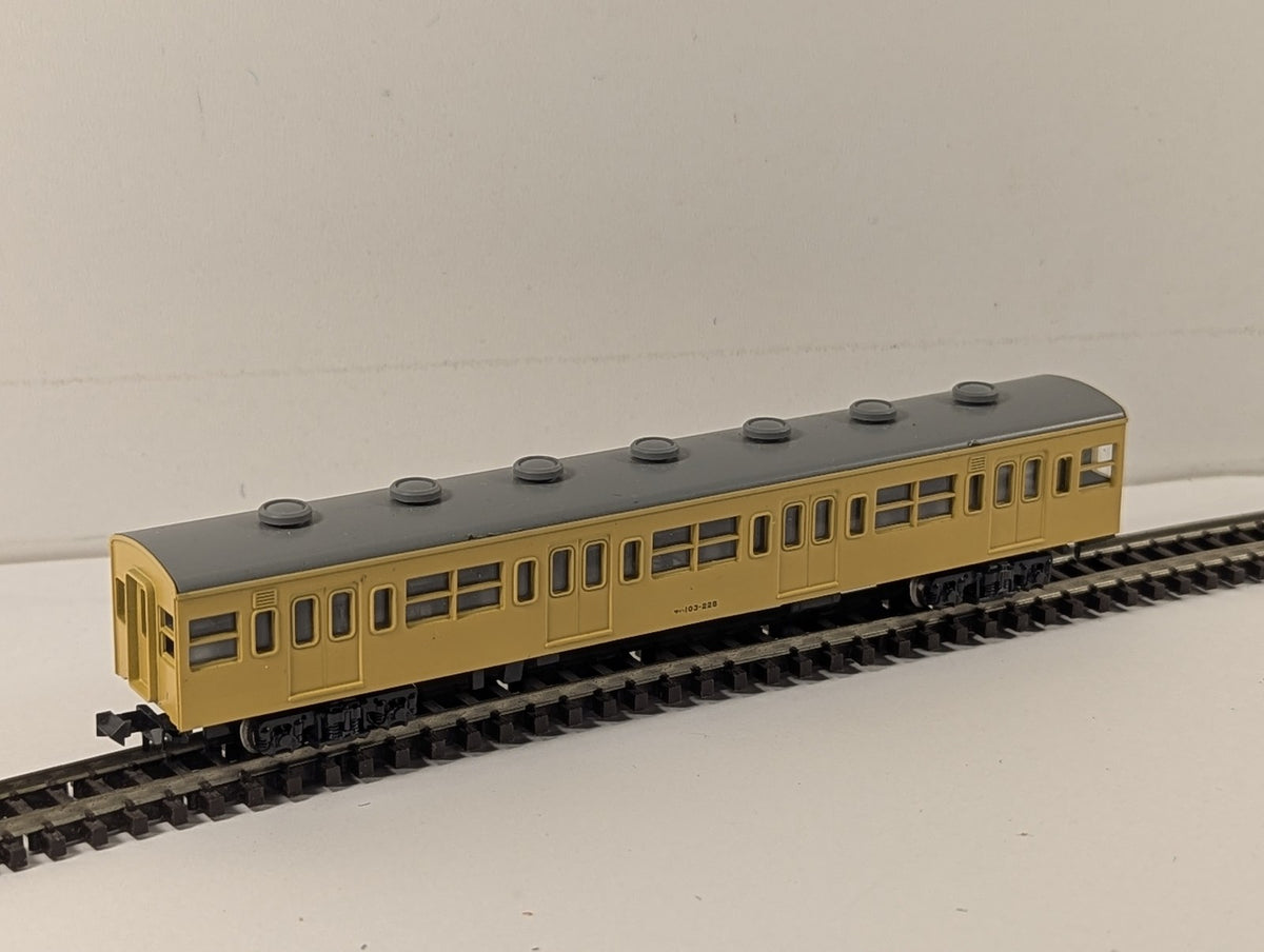 Kato N Gauge JNR Series 103 Saha 103 Intermediate Commuter Coach Passenger Coach