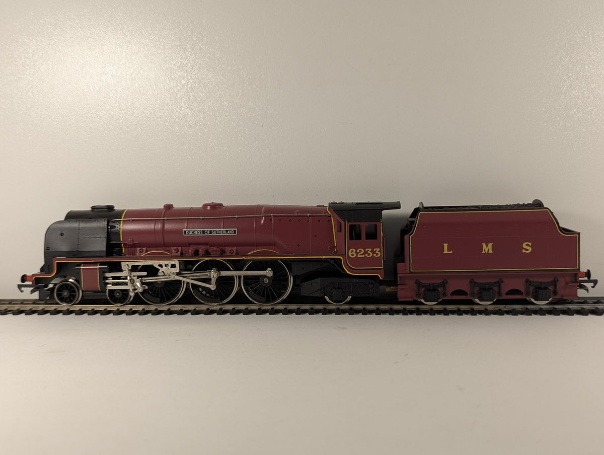 Hornby OO Gauge LMS Coronation Class 4-6-2 'Duchess of Sutherland'