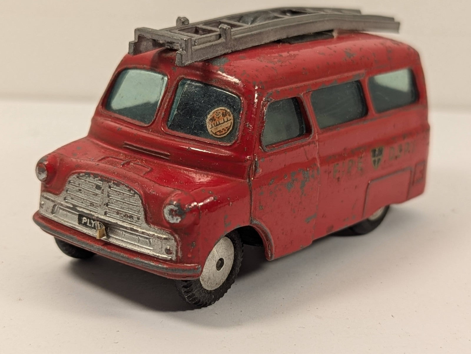 Corgi Toys 423 Bedford Fire Tender Van 1:43 Scale - Chipped Paint