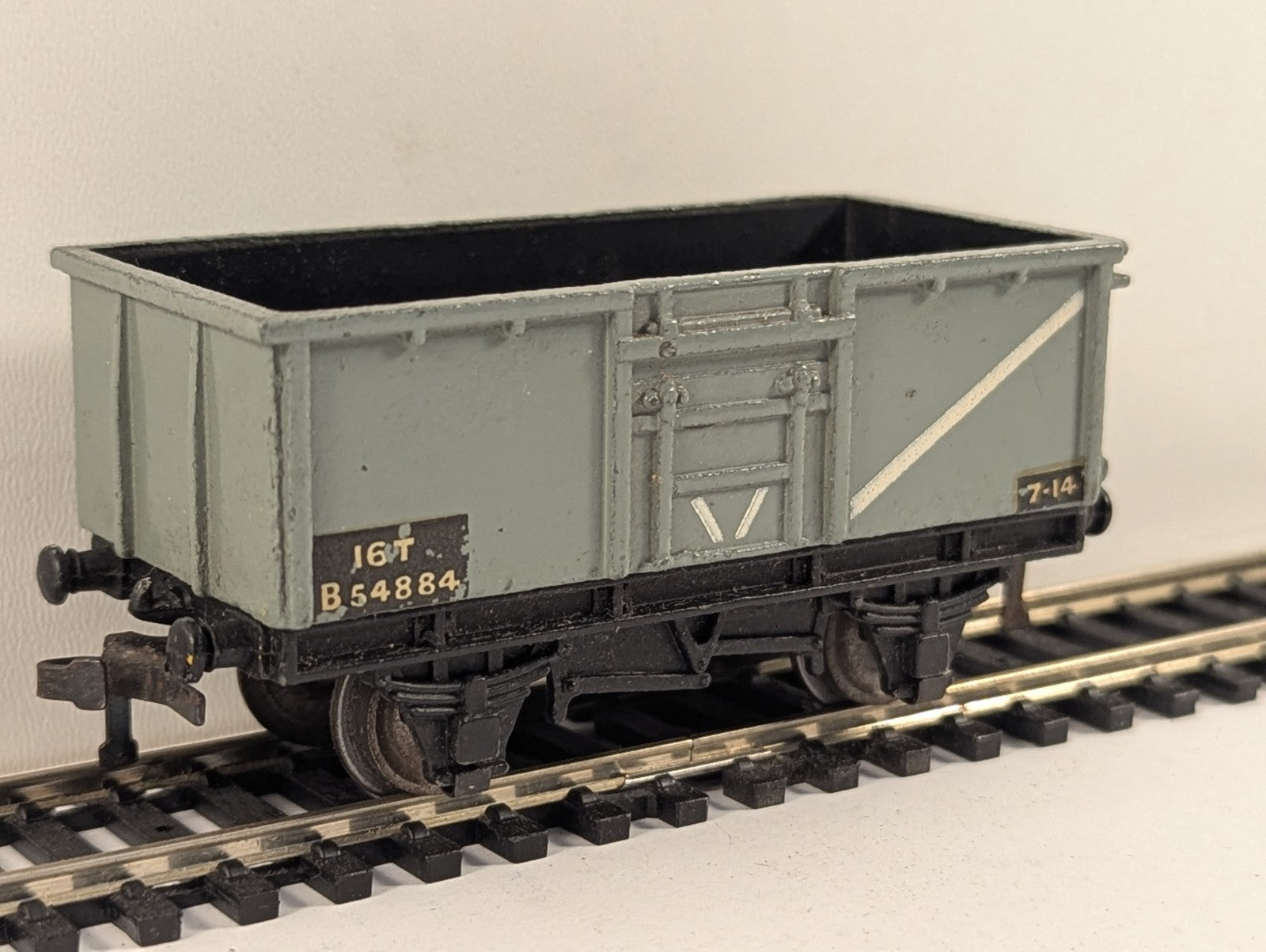 Hornby Dublo OO Gauge 16 Ton Mineral Wagon