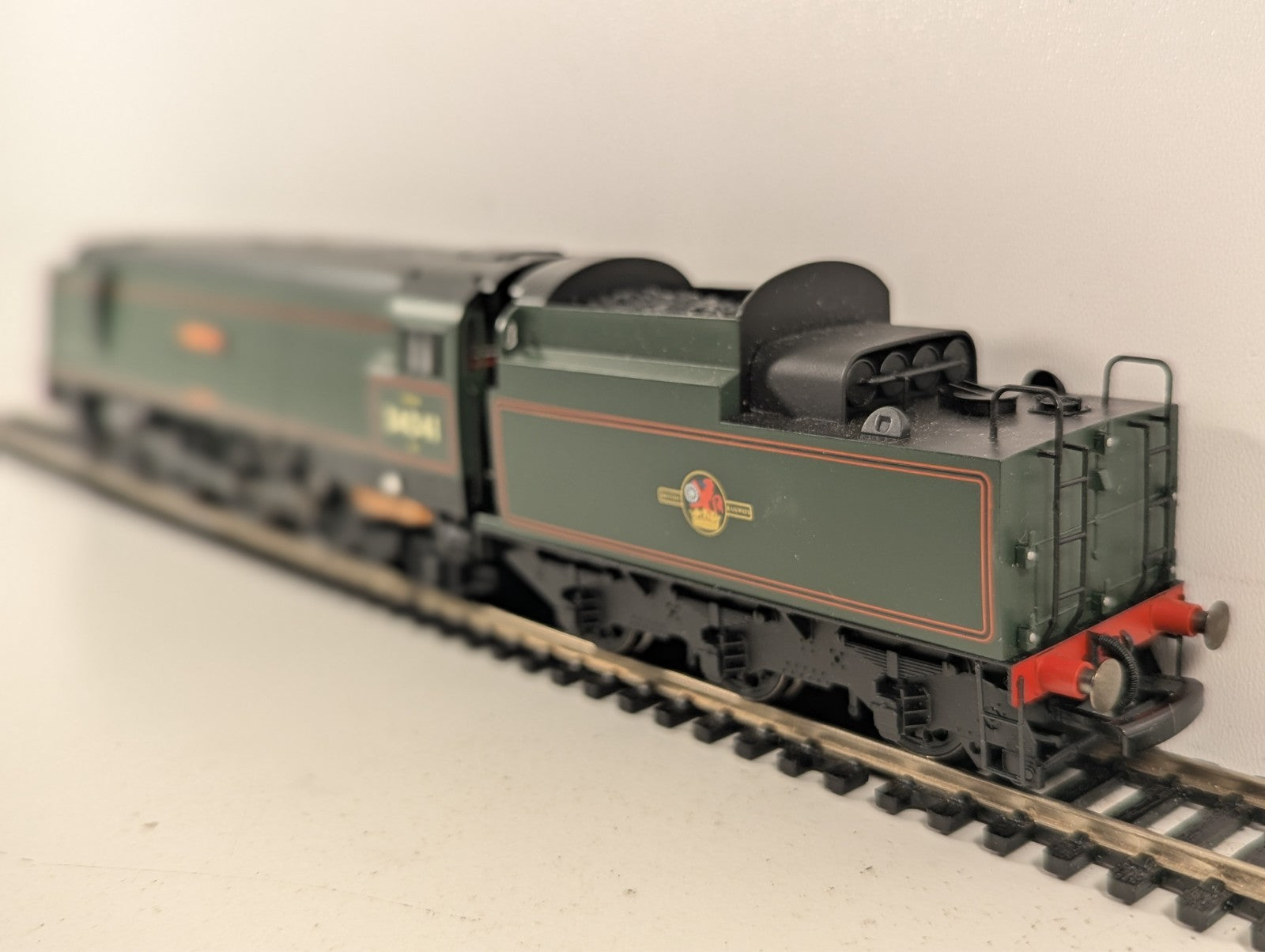 Hornby R2218 West Country Class Bulleid Pacific Wilton - Boxed