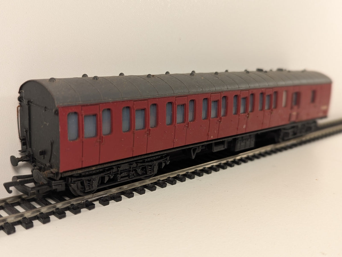 Bachmann 34-625 BR Mk1 Suburban Brake Coach in Crimson