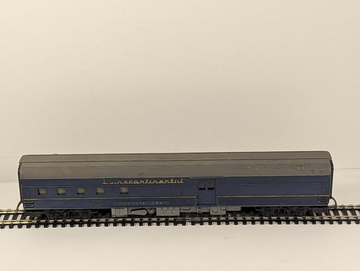 Tri-ang OO Gauge Transcontinental Baggage Car Passenger Coach