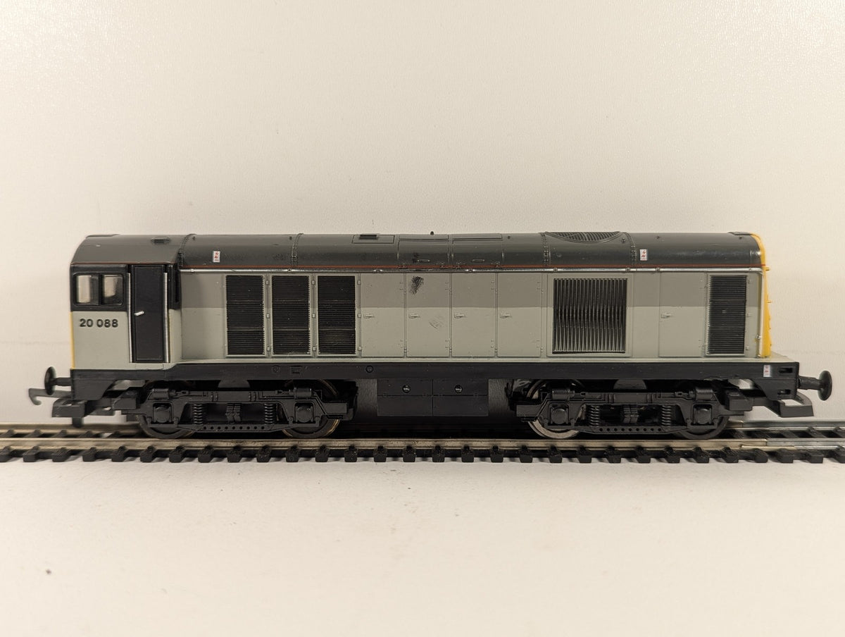 Lima OO Gauge Class 20 Locomotive 20088 BR Railfreight Grey Spares or Repair