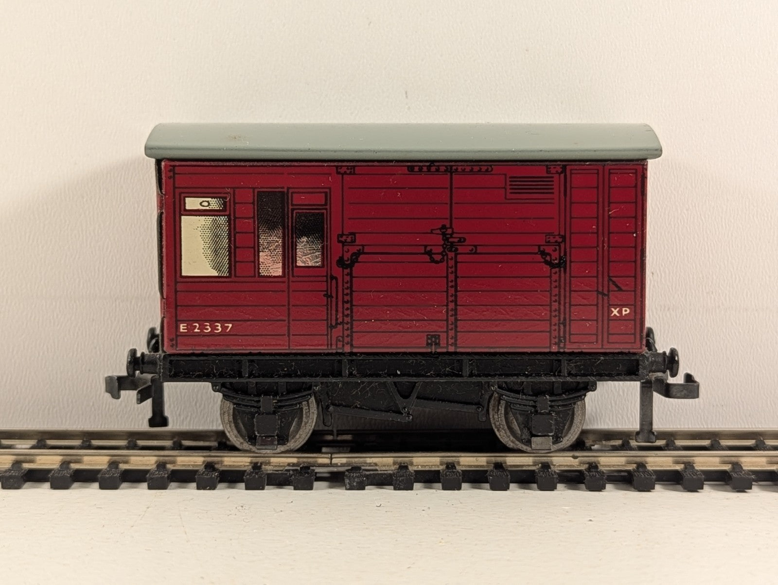 Hornby Dublo 32060 OO Gauge BR Red D1 Horse Box - Boxed