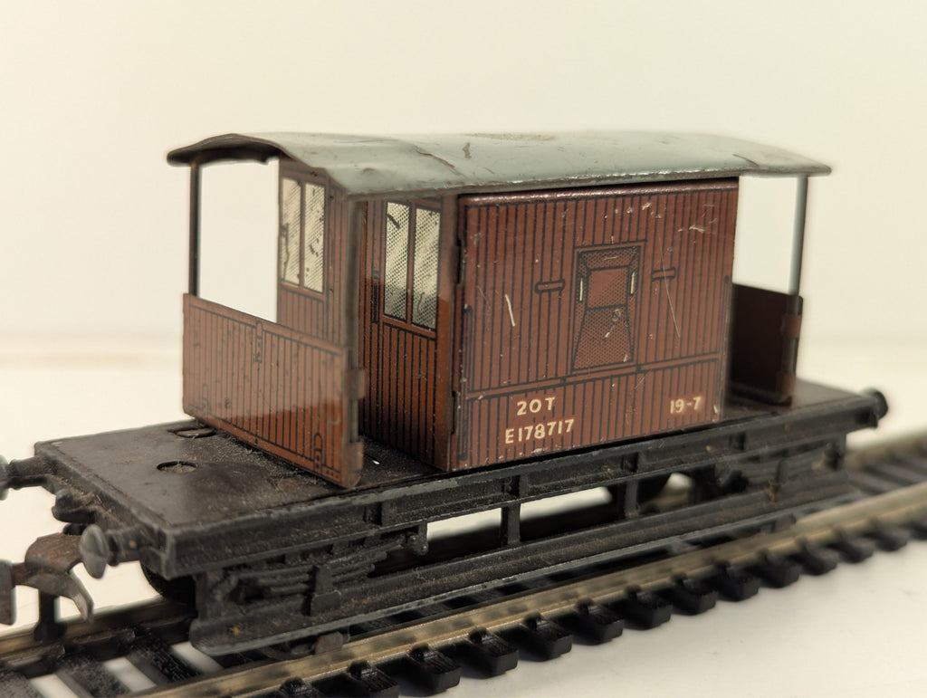 Hornby Dublo OO Gauge Tinplate 20 Ton Brake Van