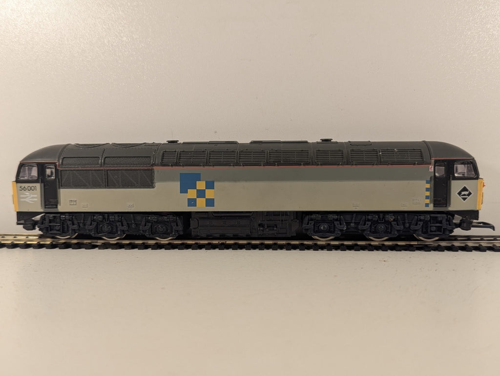 Mainline OO Gauge Class 56 Locomotive 56001 BR Railfreight Coal Livery
