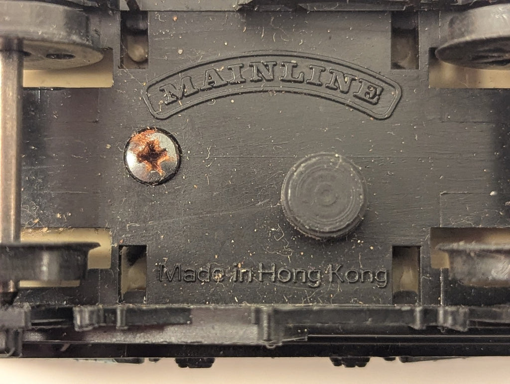 Mainline OO Gauge 7 Plank Wagon Baldwin Open Wagon 2030 37-133