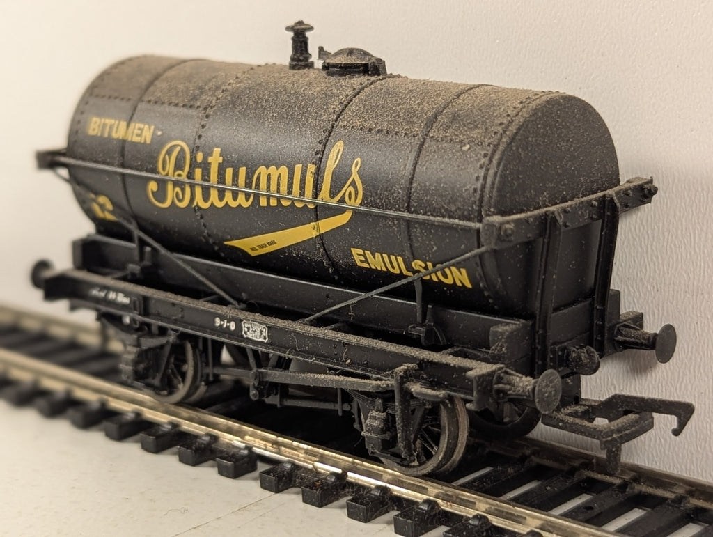 Bachmann OO Gauge 14 Ton Tank Wagon Bitumuls Goods Wagon 12 Bitumuls