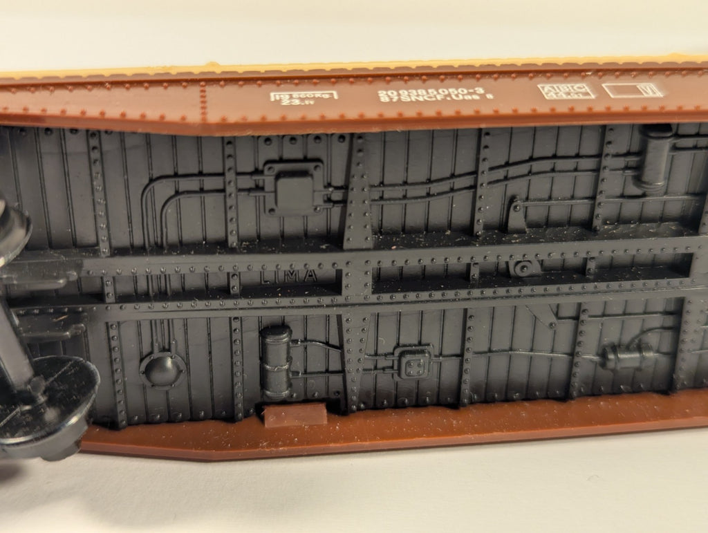 Lima HO Gauge Standard Bulkhead Flatcar