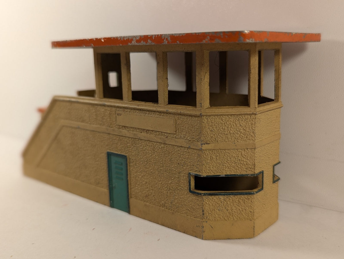 Hornby-Dublo OO Gauge D1 Signal Cabin Building Tan & Orange