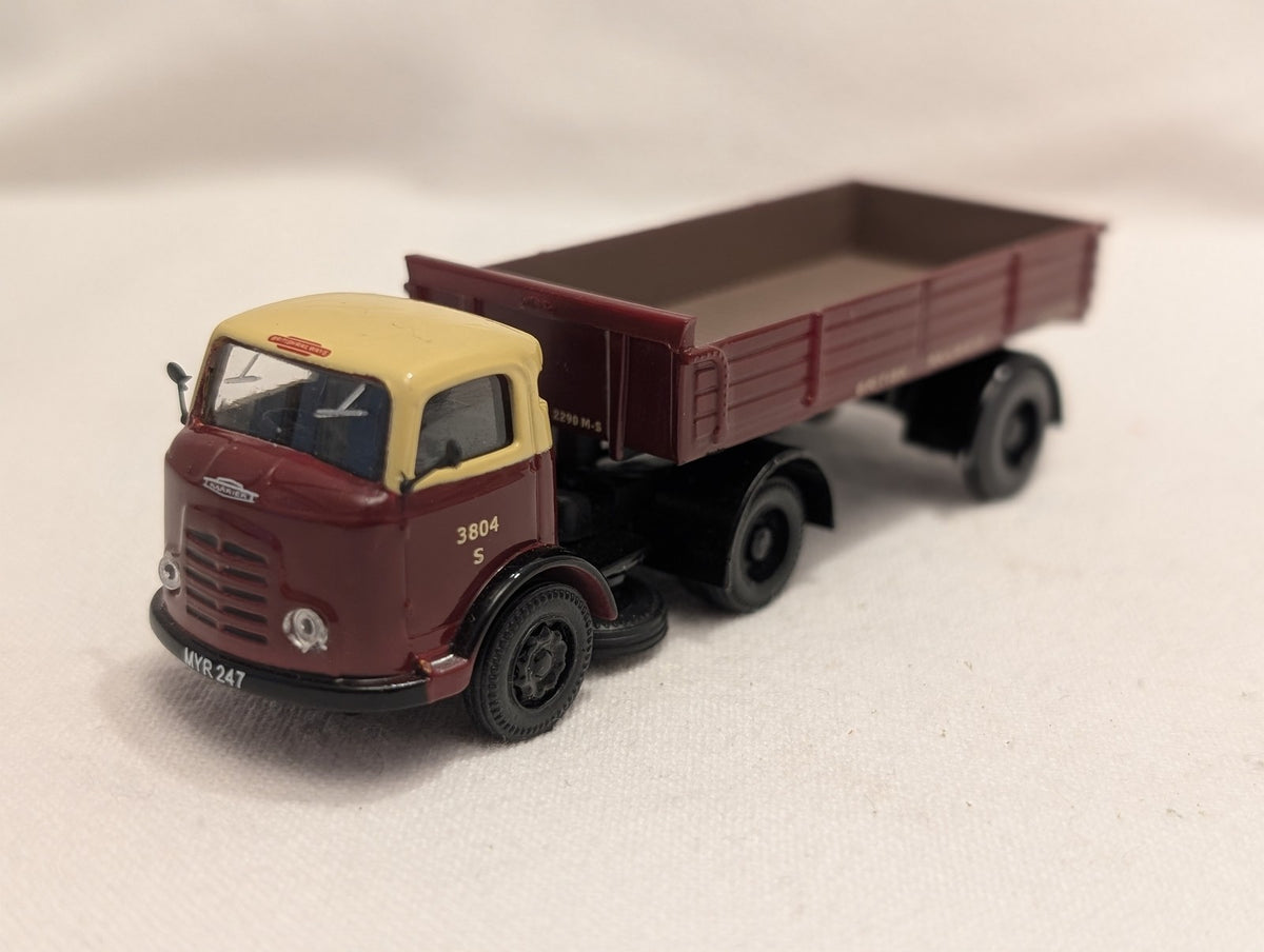 Base Toys OO Gauge Karrier Bantam Articulated Dropside Truck British Railways