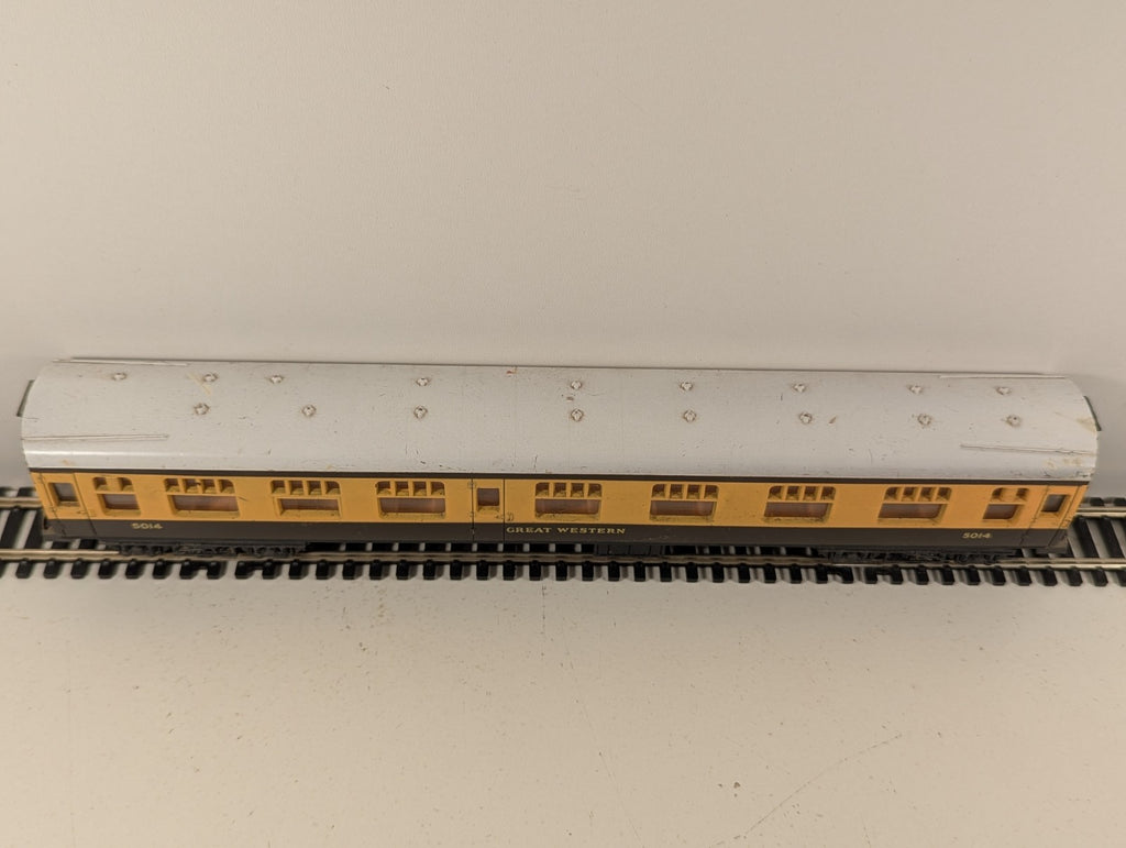 Lima OO Gauge GWR Mk1 Corridor Composite Coach