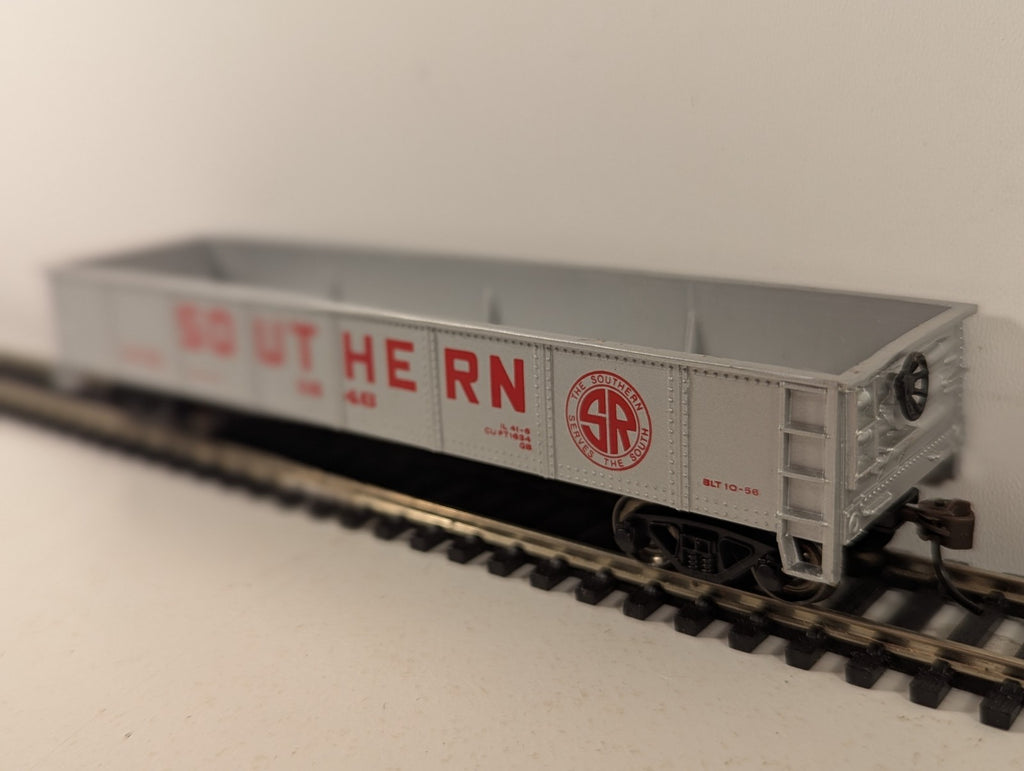 Bachmann HO Gauge 40ft Gondola Goods Wagon 1246 Southern 17204