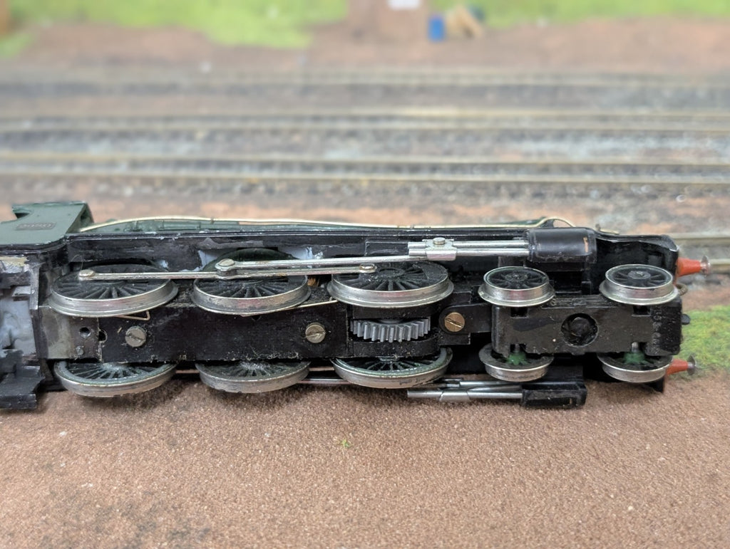 Kitbuilt OO Gauge GWR Hall Class Steam Locomotive Green