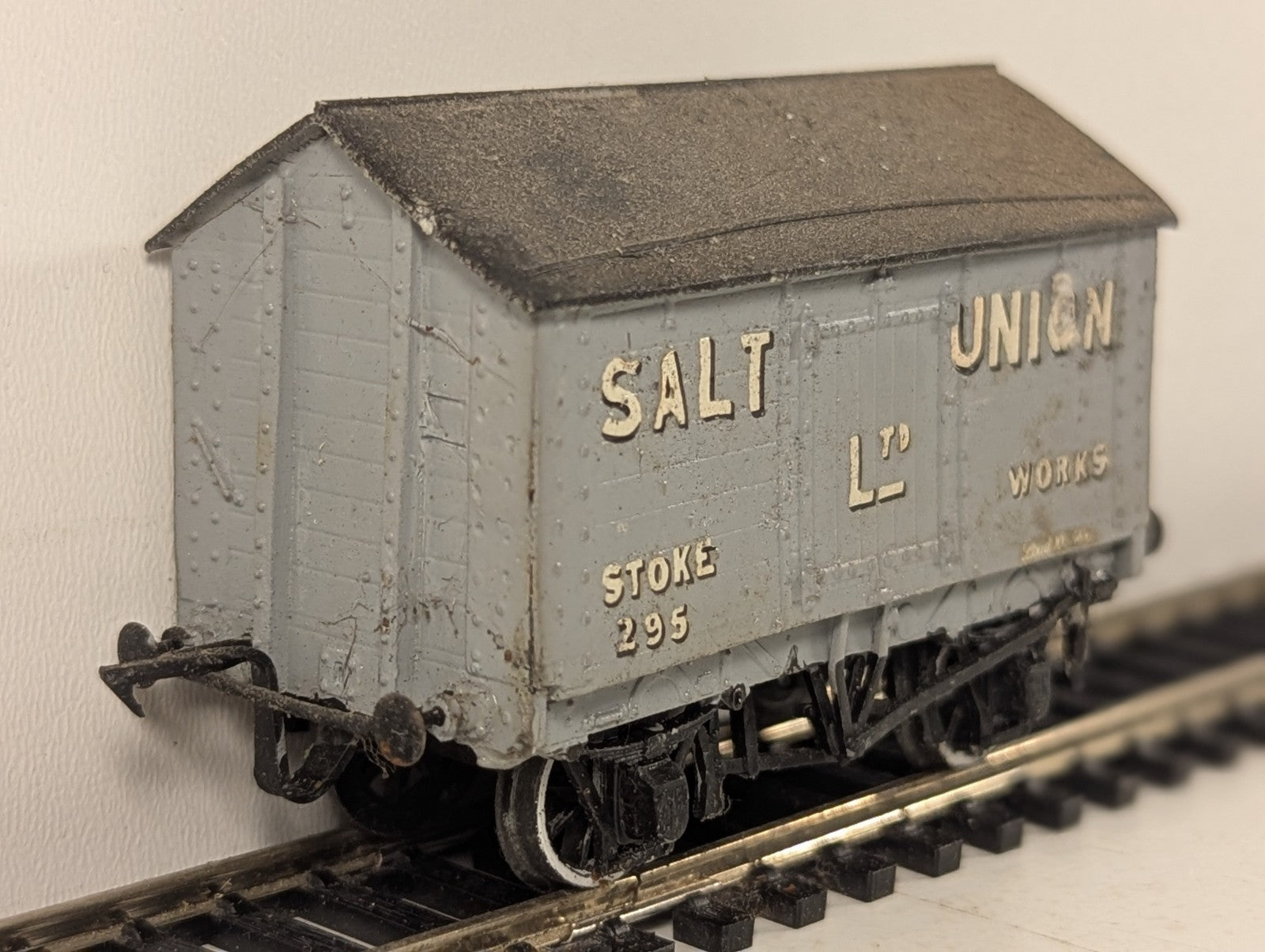 Kitbuilt Salt Van Goods Wagon 295 Salt Union Ltd Grey