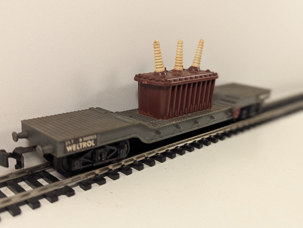 Jouef HO Gauge Bogie Well Wagon With Transformer Load