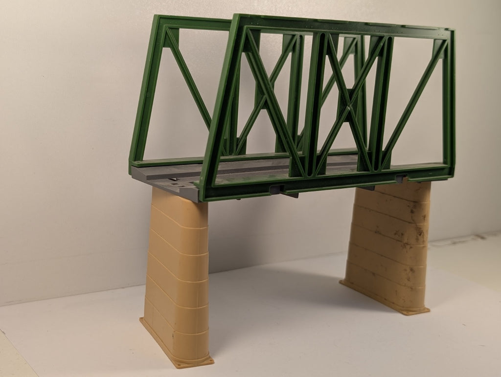 Hornby R657 OO Gauge Girder Bridge