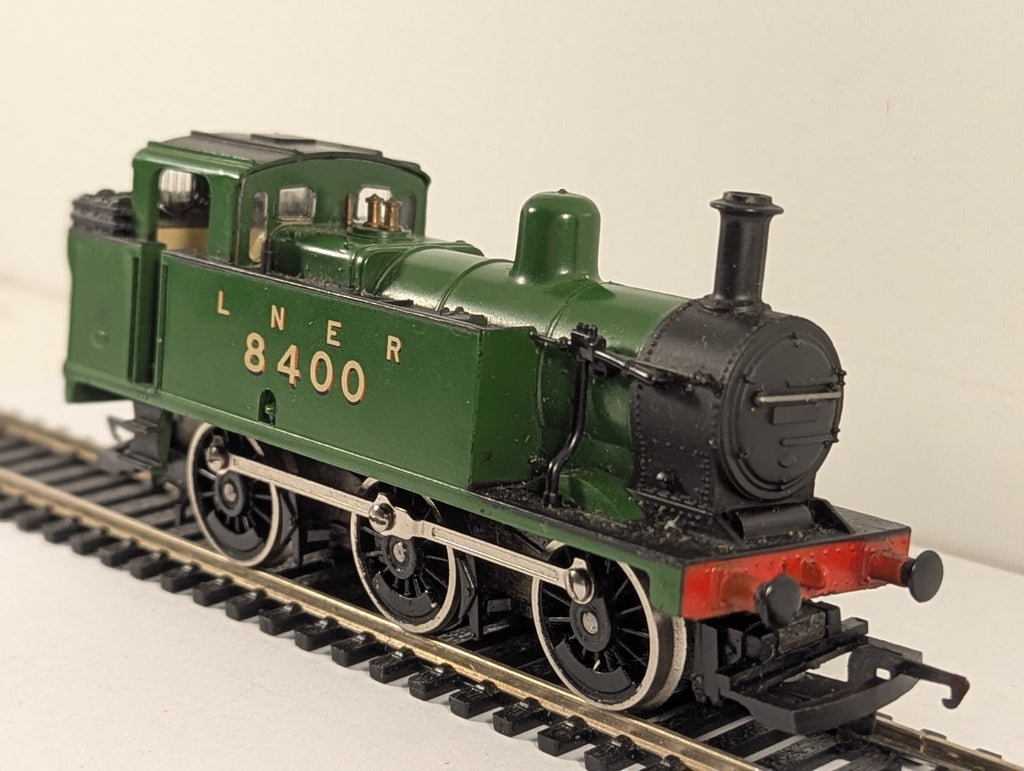 Hornby R130 OO Gauge LNER Green Class 3F Jinty 8400 Spares/Repair