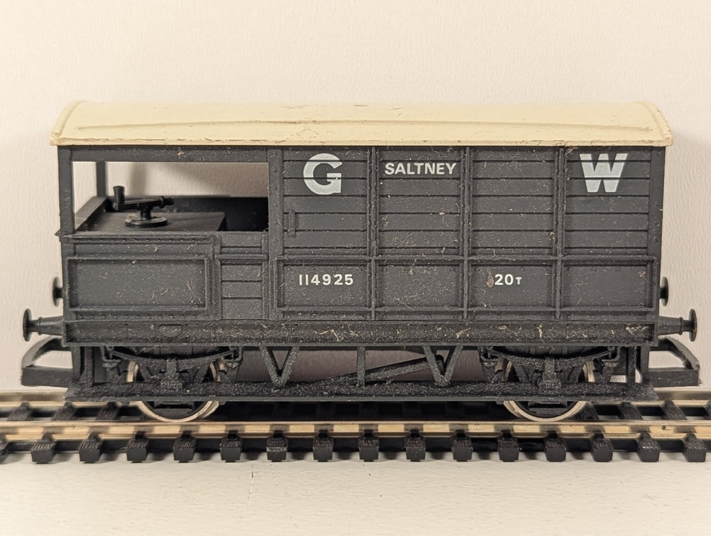 Hornby R714 OO Gauge GWR 20T Toad Brake Van