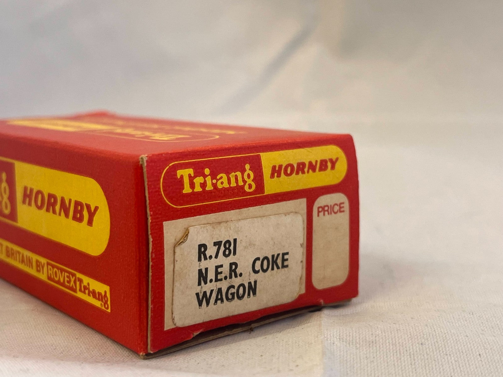 Tri-ang Hornby R781 OO Gauge Grey NER Coke Wagon Boxed