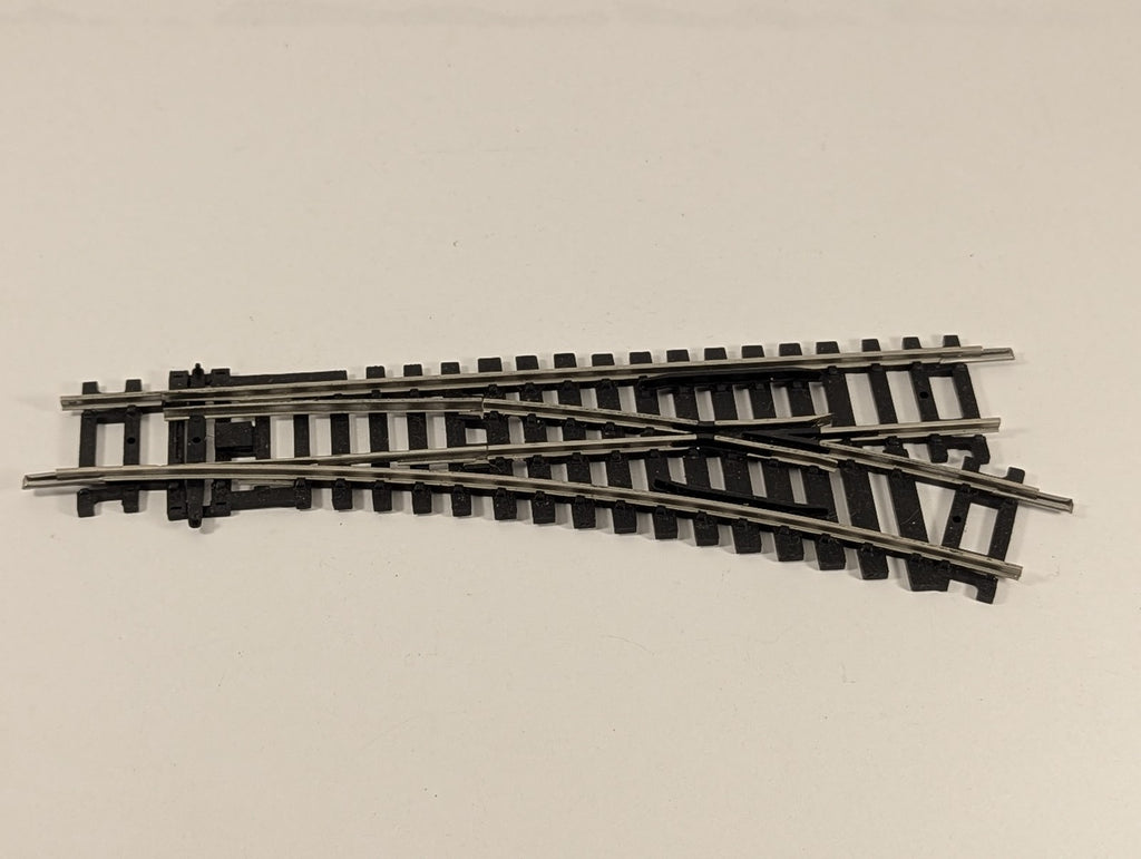 Hornby OO Gauge Right Hand Point Track R8073