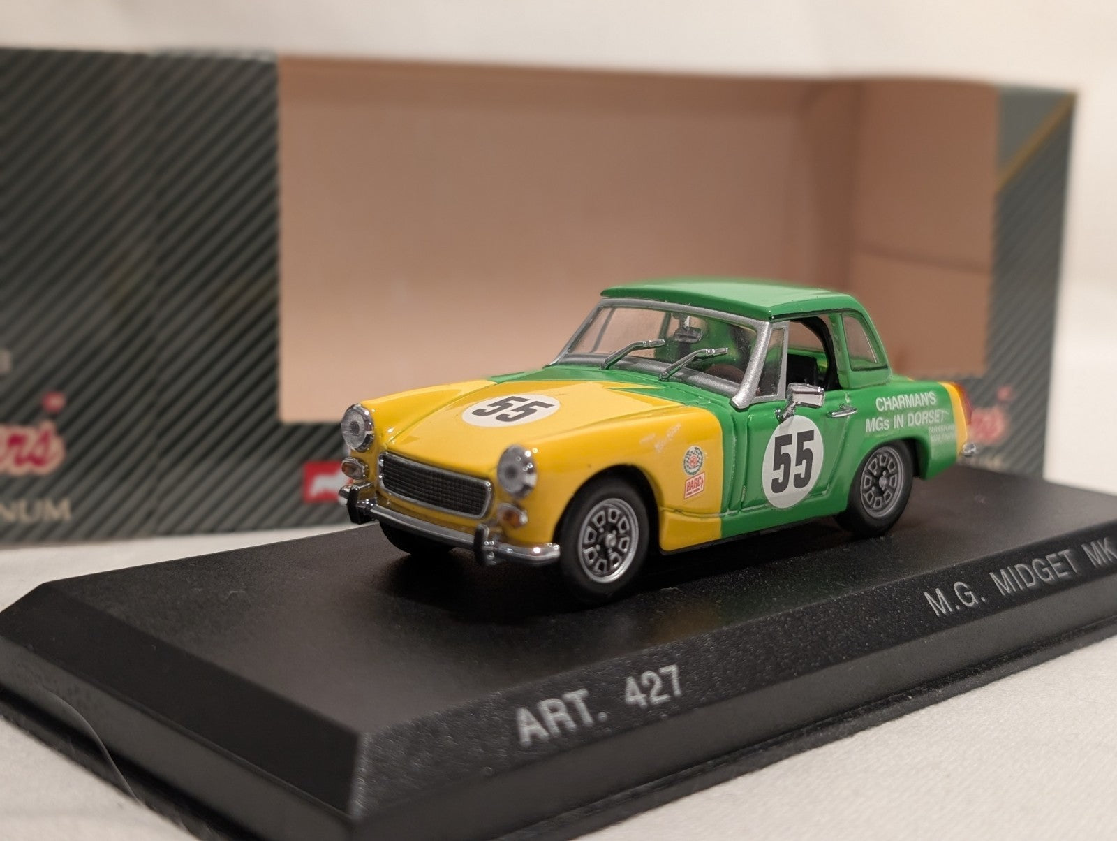 Corgi Detail Cars ART427 – 1969 MG Midget Mk IV – 1:43 Scale