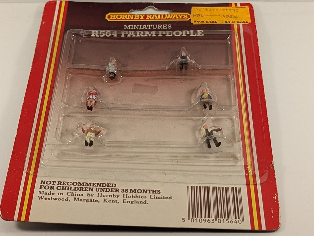 Hornby OO Gauge Farm People Figures R564