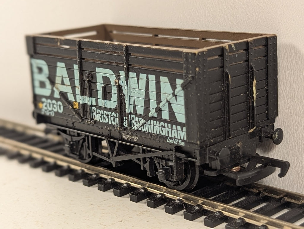Mainline OO Gauge 7 Plank Wagon Baldwin Open Wagon 2030 37-133