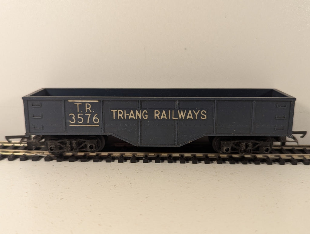 Tri-ang OO Gauge Gondola Wagon Goods Wagon 3576 Tri-ang Railways Blue R.116