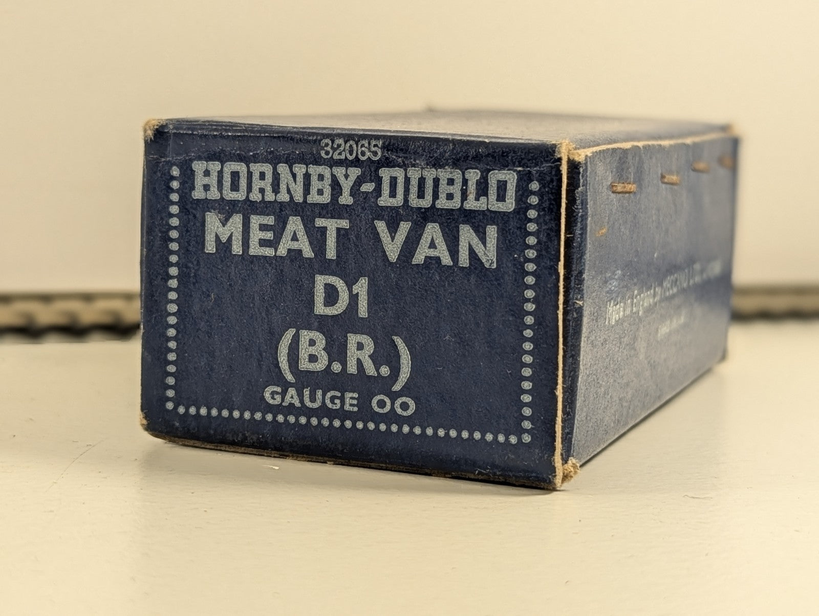 Hornby Dublo 32065 OO Gauge BR White D1 Meat Van - Boxed