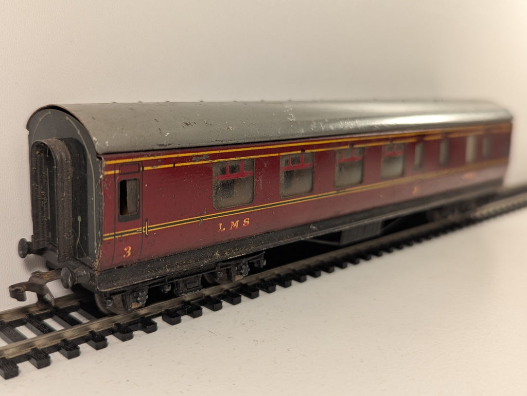 Hornby Dublo OO Gauge LMS Brake 3rd Coach