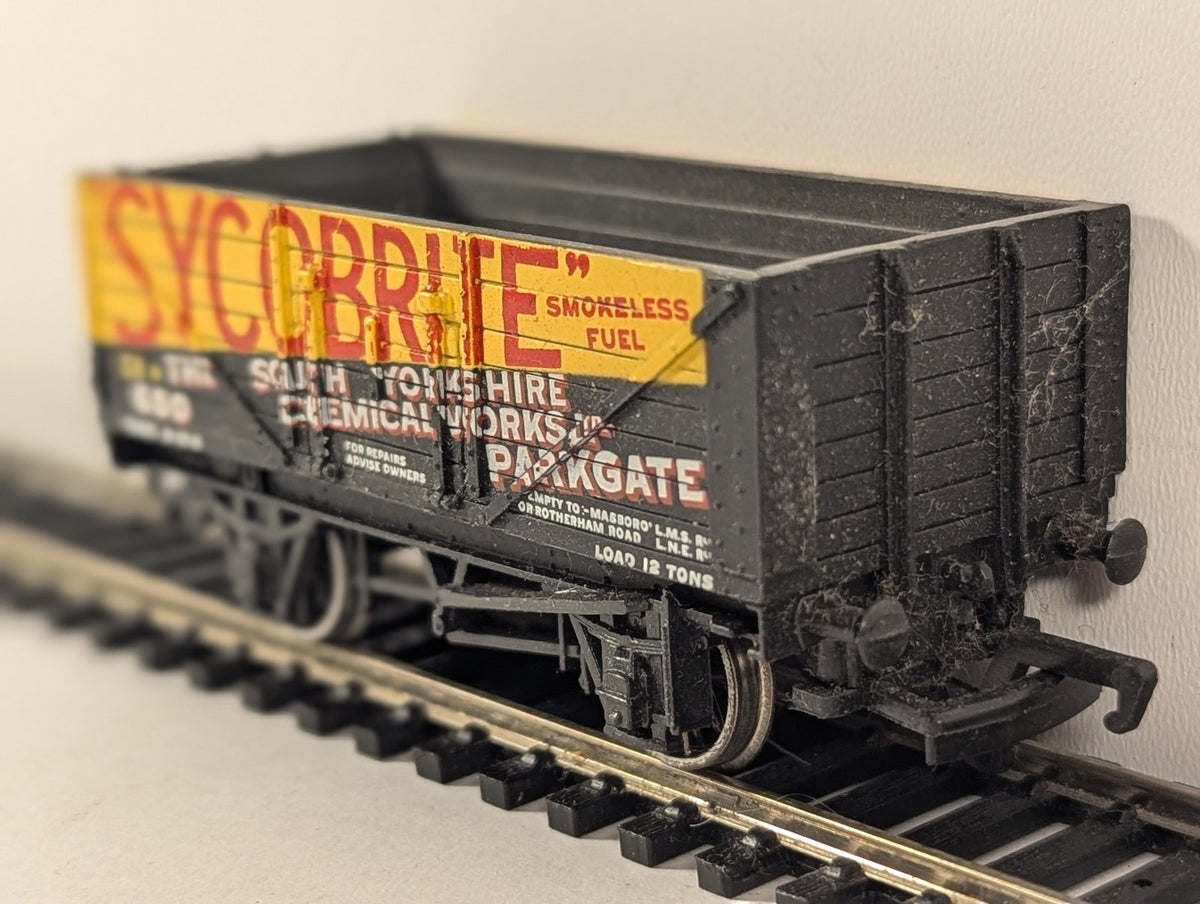 Bachmann OO Gauge 7 Plank Wagon 'Sycobrite' Goods Wagon 650
